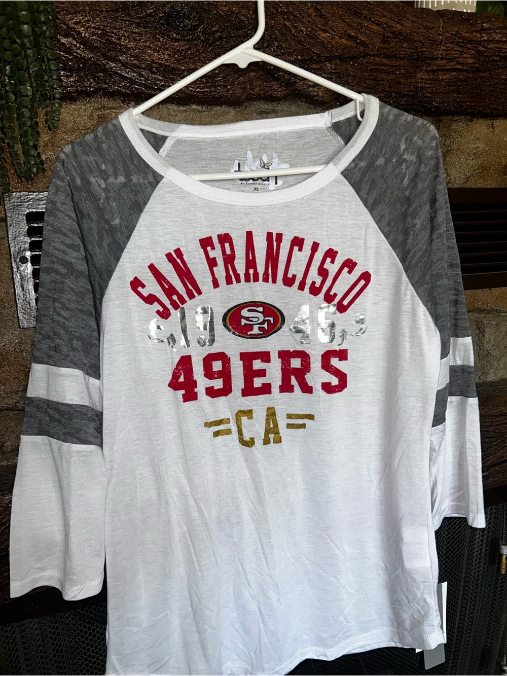 San Francisco 49ers Womens Raglan Tee - White & Gray